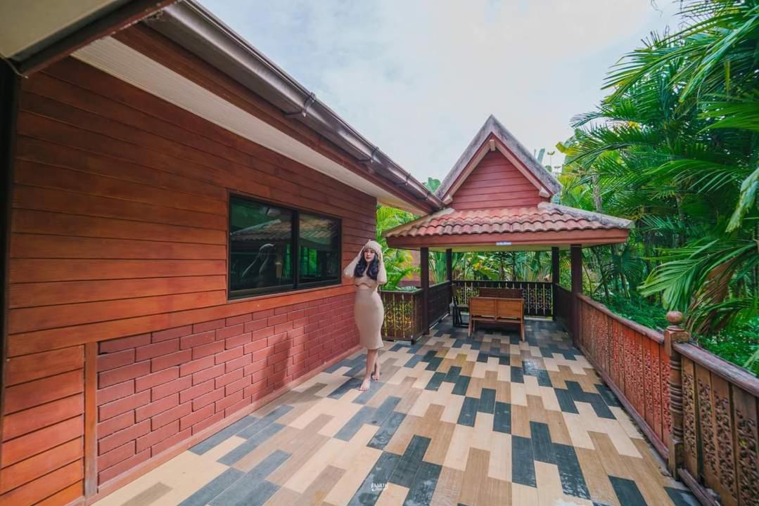 Siam Tara Resort Chiangkhong Чианг Конг Екстериор снимка