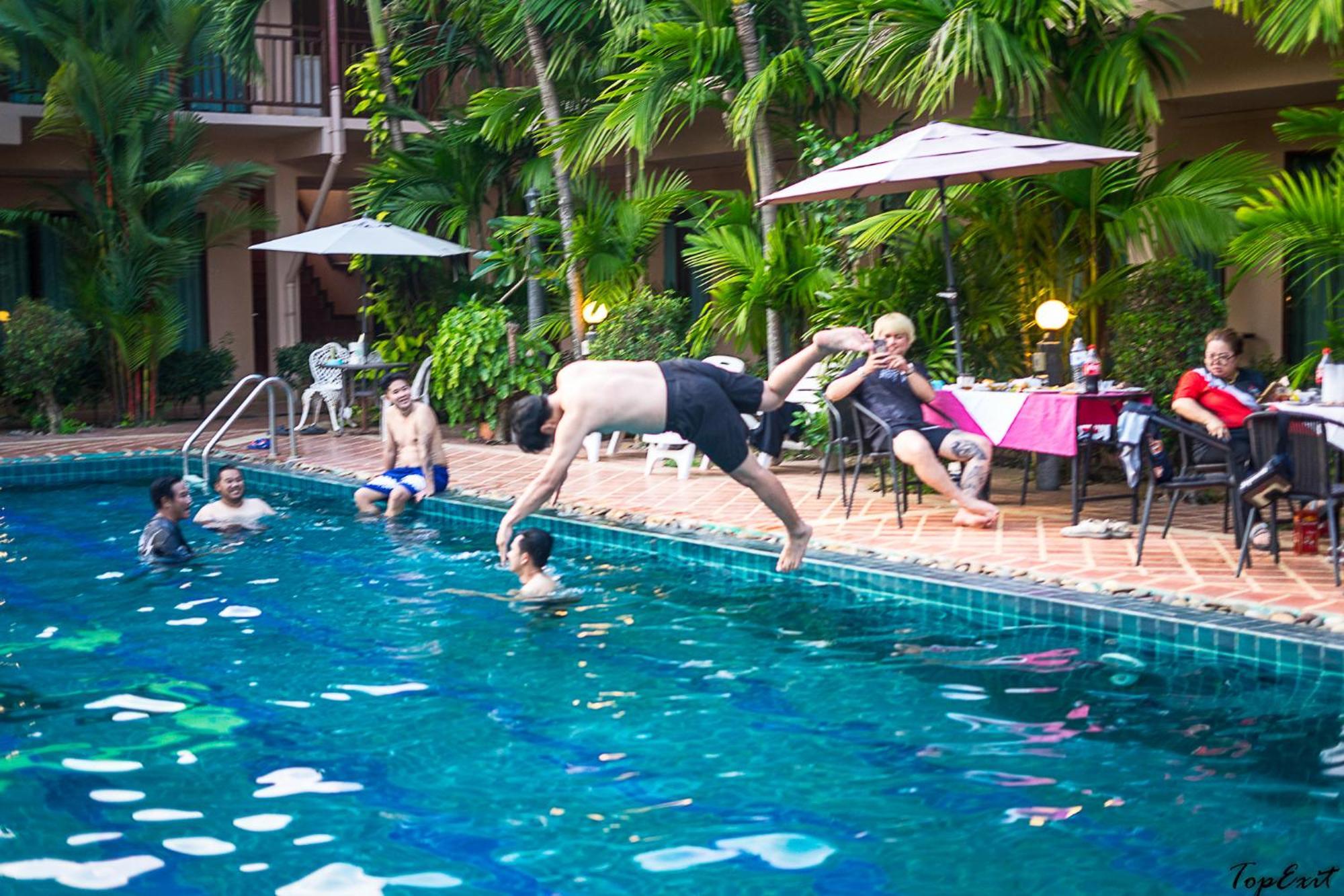 Siam Tara Resort Chiangkhong Чианг Конг Екстериор снимка